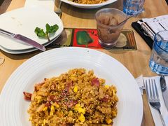 -必胜客(WOW西丽店)