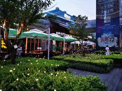 -证大大拇指广场(芳甸路店)