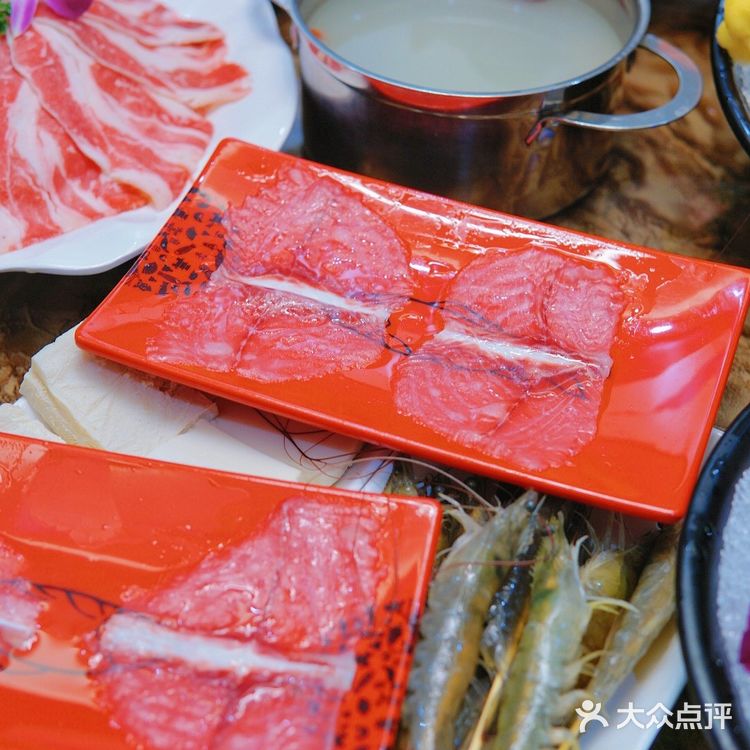 南京探店🔍菌味斑鱼府解锁薄如蝉翼斑鱼片