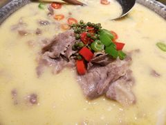 酸汤肥牛-四季小馆·潤·中国菜(越秀公园店)