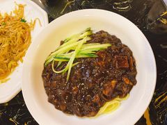 炸酱面-桃园中华料理炸酱面(燕儿岛路店)