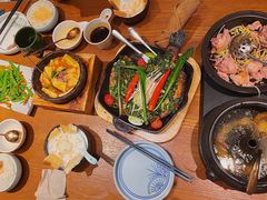 -云海肴·汽锅鸡·云南菜(天山百盛优客店)