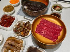 -小茉庐和牛自助火锅(龙湖万达店)