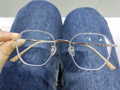 -罗伯特眼镜·蔡司官方授权(罗湖国贸店)