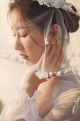 -雪中彩影婚纱摄影·微光艺术中心