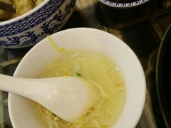 -笑来喜馄饨小笼工坊店(湖滨街店)