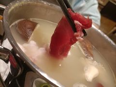-大中华希尔顿酒店-念自助餐·嗨啤·小龙虾