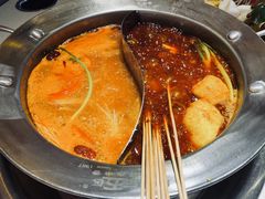 -钢管厂五区小郡肝串串香(滨江店)