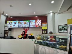 -牛一嘴·兰州牛肉面·大盘鸡(财富中心店)