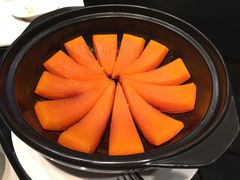 生焖老南瓜煲-马仕玖煲·融合菜·酥不腻烤鸭(人大店)