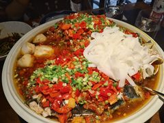 洞庭湖双椒鱼头-隐厨·中国菜馆(三里屯T+MALL店)