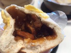 酥皮叉烧包-白天鹅宾馆-宏图府餐厅