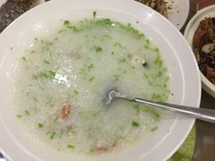 -顺峰渔港中国人的餐厅