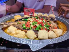 -八条友鲜货烧烤·脆皮烤鱼(石岩旗舰店)