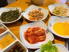 小菜-唯成•韩国炭火烤肉 유성고기