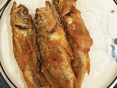 炸小黄鱼-香雪海饭店中餐厅(人民桥店)