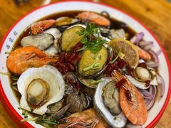 -老东镇啤酒屋海鲜加工·蒸汽海鲜·海鲜烧烤(台东店)