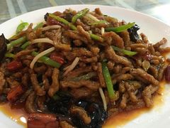 -天天向上素食餐厅(五台山店)