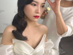 -金夫人化妆摄影职业培训学校