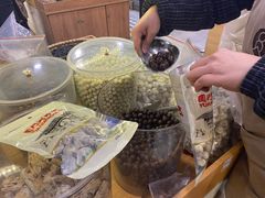 -圆门洞炒货(经一路总店)