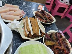 -储奇门鳝鱼火锅(总店)