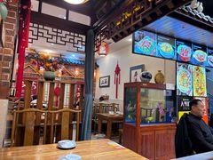 -东来菜馆•手抓海鲜家常菜•海鲜锅贴(鸽子窝店)