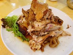 大鹏窑鸡-鹏城人家海鲜酒家·23年老字号(较场尾店)