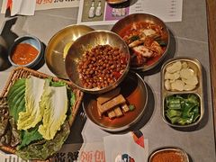 -草家酱蟹炭火烤肉店(珲春南路一店)
