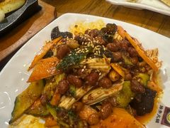 -喇喇排骨火锅·传统韩式脊骨汤(望京西园总店)