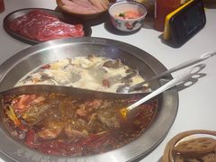 -卤校长重庆火锅(国兴店)