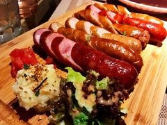 德国烤肠-春树下·树屋花房西餐厅(罍街AS1980店)