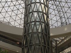 -LuOne凯德晶萃广场(徐家汇路店)