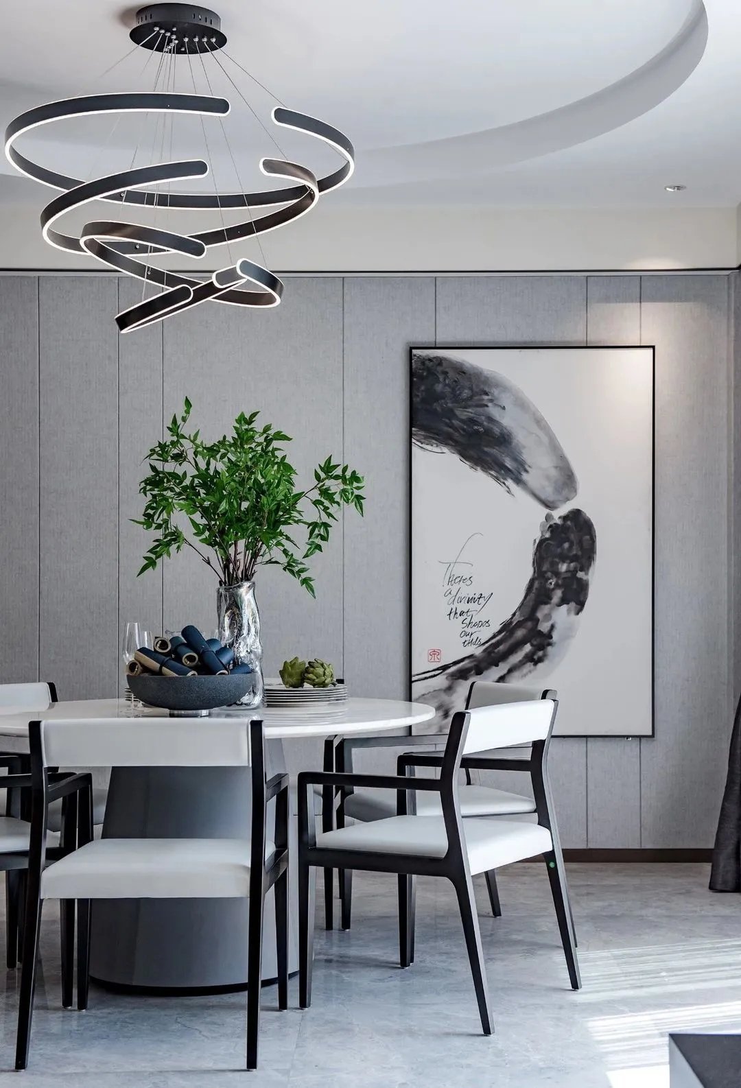 墙角那抹装饰画