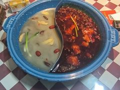-王歘歘·chuǎ火锅(五道营店)