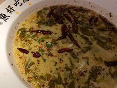 -江渔儿酸菜鱼(映月湖环宇城店)