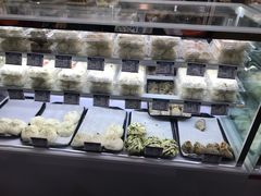 -白玉兰食品(中山公园龙之梦店)
