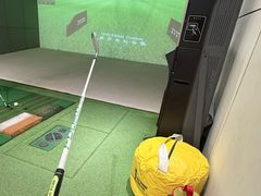 -新浪高尔夫新天地室内高尔夫练习场(国贸·中海广场店)