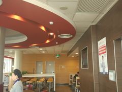 -麦当劳(展览路店)
