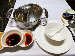 -红鼎豆捞·非遗鲍皇汤火锅(宝丰路店)