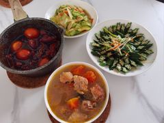 -鲸励母婴月嫂(望京店)