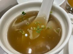 烩乌鱼蛋汤-丰泽园饭店
