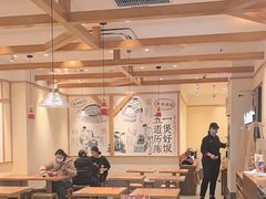 -煲仔皇腊味煲仔饭(经四万达店)