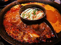 -渝涯重庆豆花老火锅(中赢国际店)