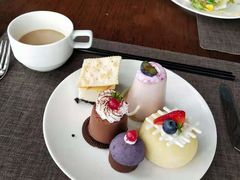 -唐拉雅秀酒店-西锦汇空中BBQ·思创餐厅