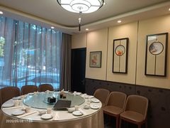 包厢-八珍饺子·烤鸭·家常菜