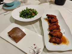 -梅龙镇酒家(南京西路总店)