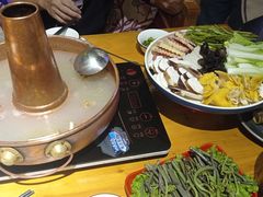 -民食香·腊排骨野生菌美食(木府店)