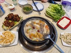 -九寨沟特色牦牛肉汤锅