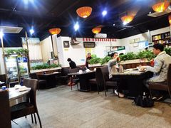 大堂-姐妹临高乳猪店(海垦路店)