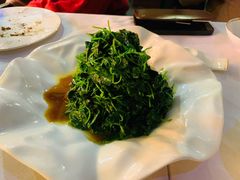 酒香草头-海上旧梦摩登年代主题餐厅(新淮海坊店)